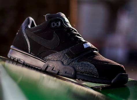 nike air trainer low 1 black